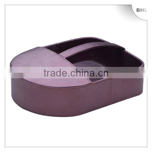 Hot Sales! Christmas gift faux leather storage basket with 2 pockets, household laundry basket, hotel supplies wine basket