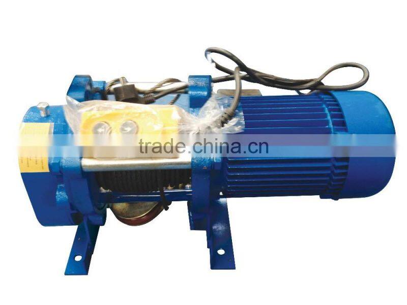 Mini electric chain hois in bridge cranes with plain trolley