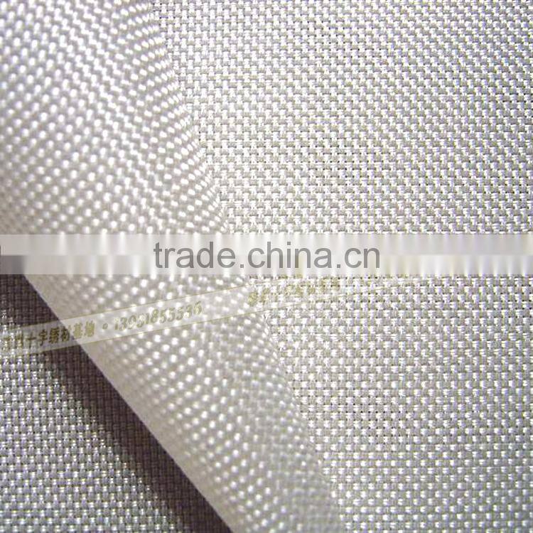 Red Advanced environmental protection special embroidered cloth, Transparent, crystal material two fold yarn 18 ct cross-stitch