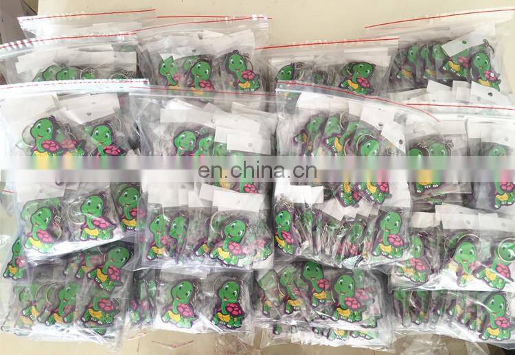 OEM manufacturer wholesale silicon keychain / pvc keychain