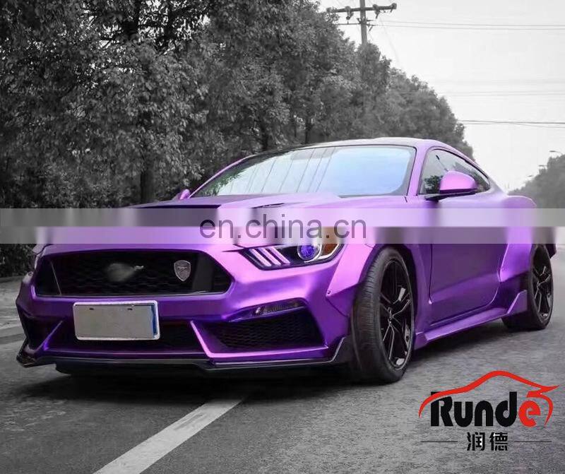 Runde Carbon Fiber Material Car Modification Auto Accessories Body Kit With Side Skirt Suitable For 2015-2020 Ford Mustang