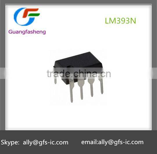 LM393N Voltage comparator DIP-8