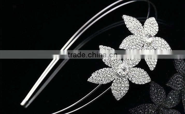Wholesaler fashion women metal crystal flower charm hairband for wedding
