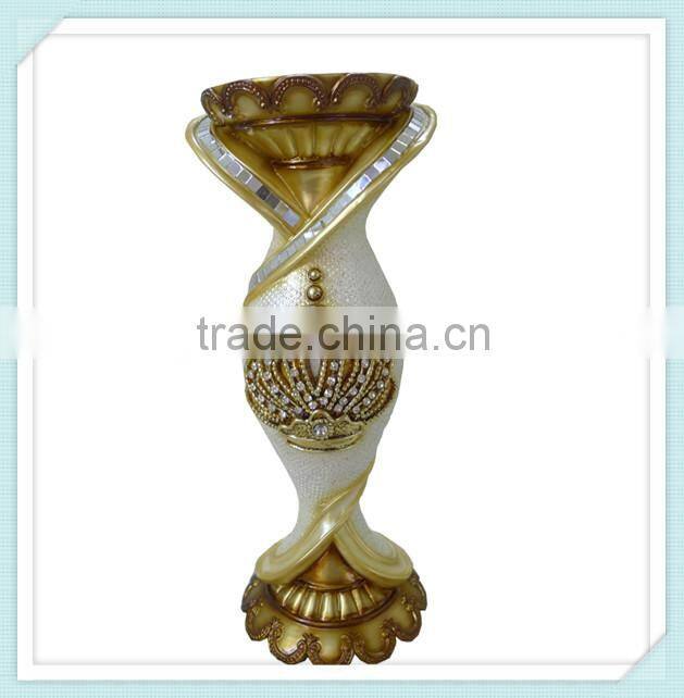 vintage looking resin candle holder