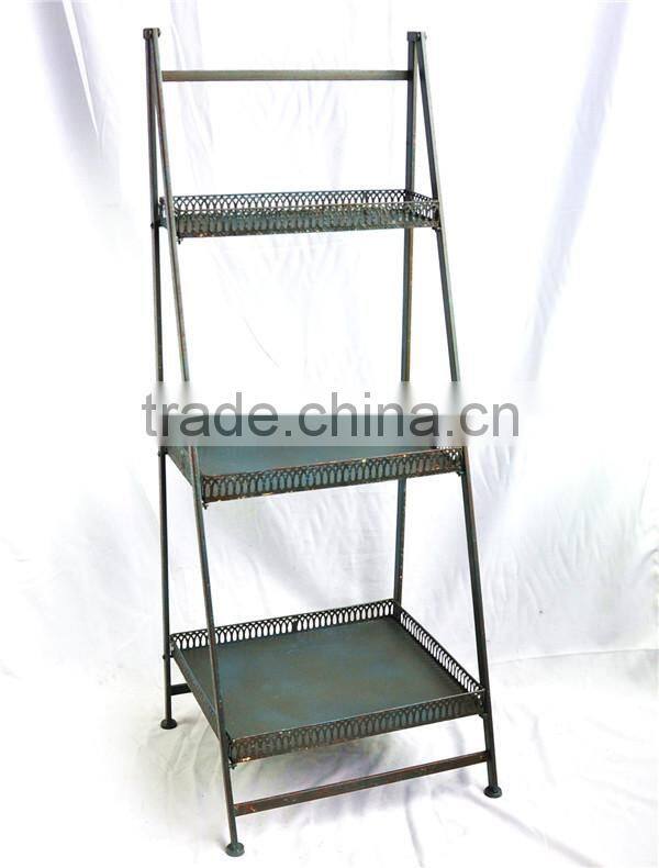 13A338NU 3-tier metal plants and flowers display shelf