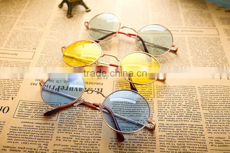 Retro Round Sunglasses Women Brand Designer Hippy 60S Lennon Vintage Sun Glasses Oculos De Sol Gafas lunette de soleil CC5021