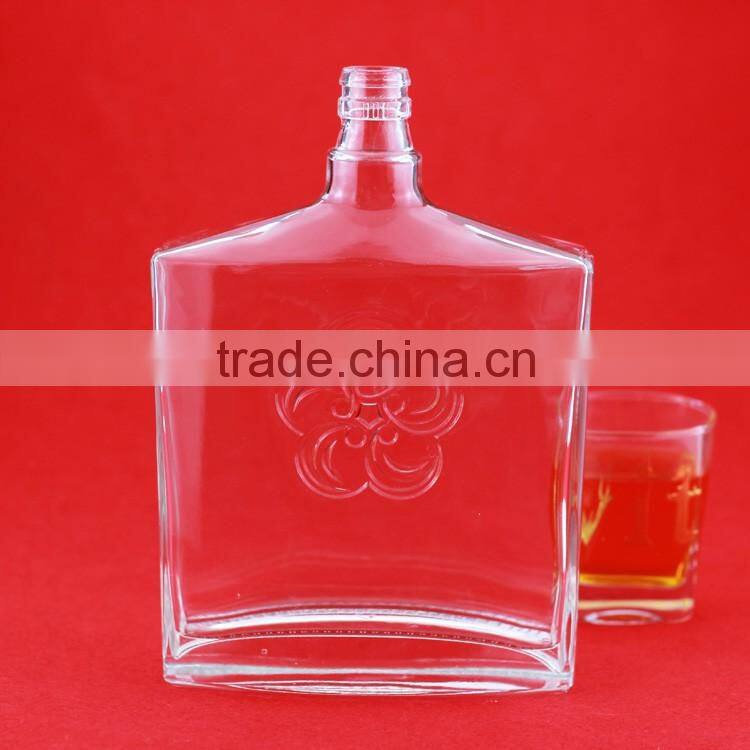 New design 1 liter liquor bottle glass carboy wholesale glass liquor bottles