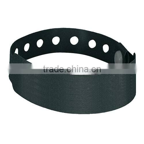 adjustable fastening bracelet silicone bracelet ,promotional gift