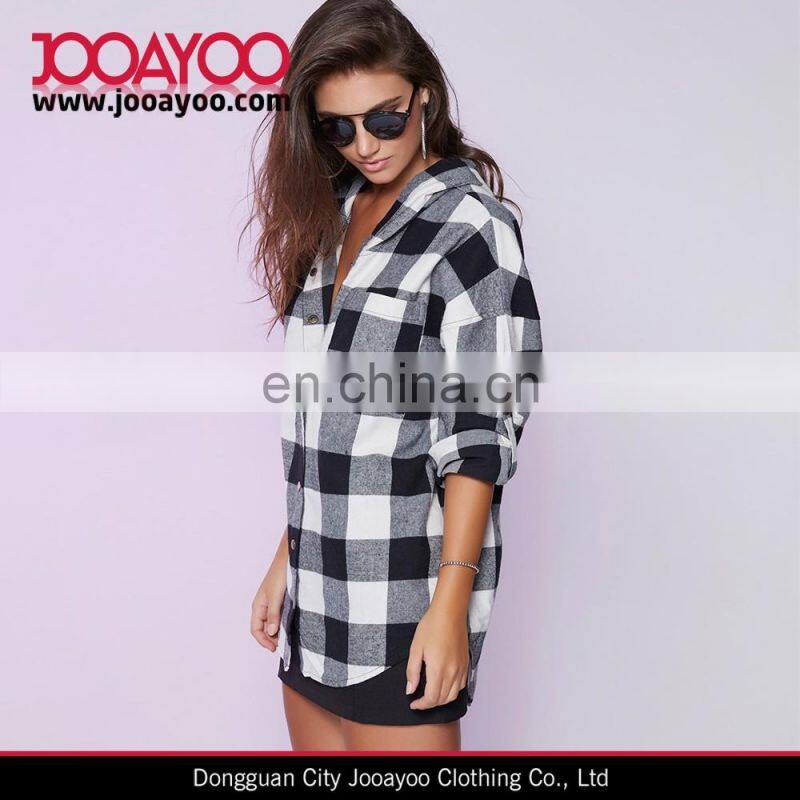Womens Long Sleeve White and Black Plaid Hoodie Shirt Jacket