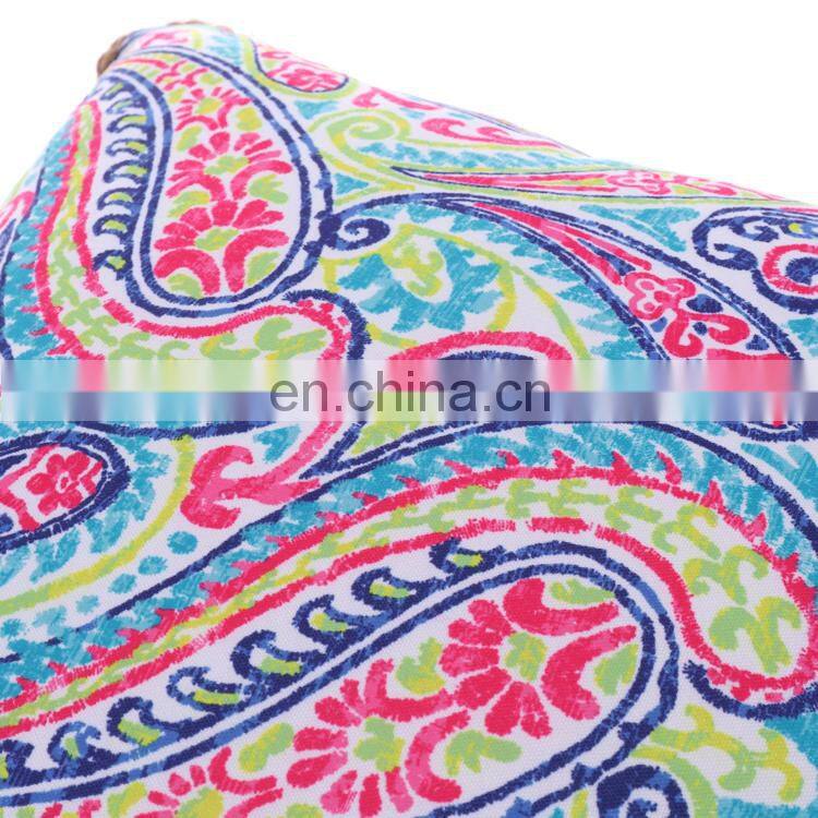 China Factory Paisley Printed Square Outdoor Pillow Decoration