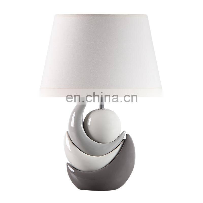 New design European style and china ceramic table lamp