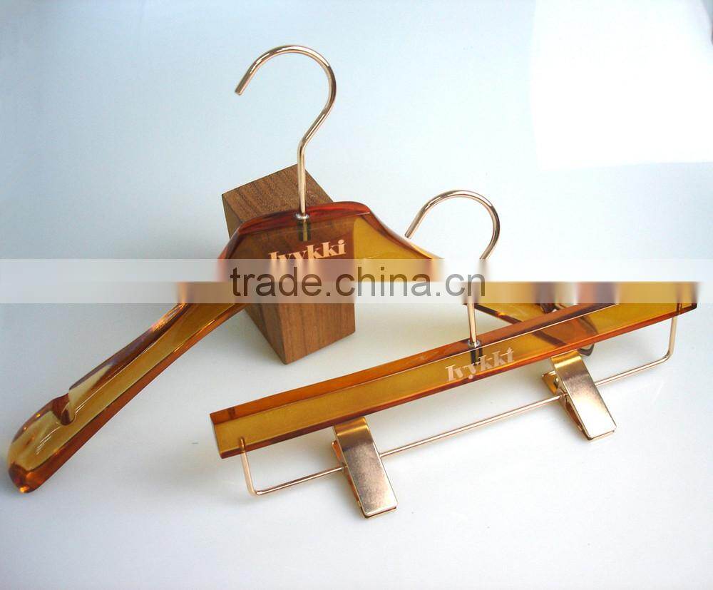 Crystal hangers beauty Acrylic hangers accept custom color