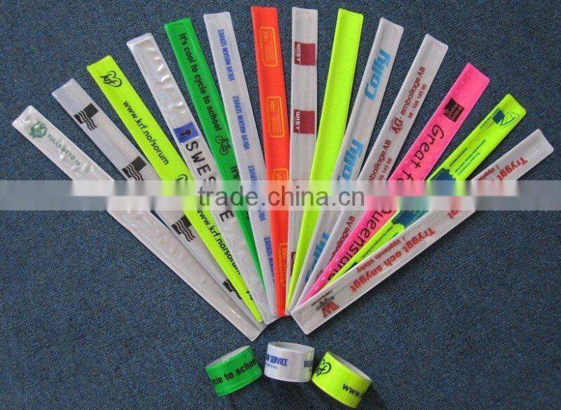 Factory price Fashion design Armband Reflective Slap Wrap Slap strip CE &EN13356