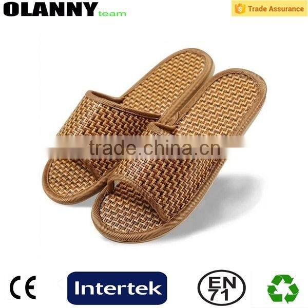 durable comfortable women hot selling straw flip flops