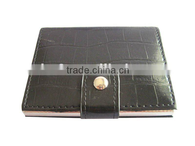 Fashionable design and softable feel. Leather cigarette case for women.