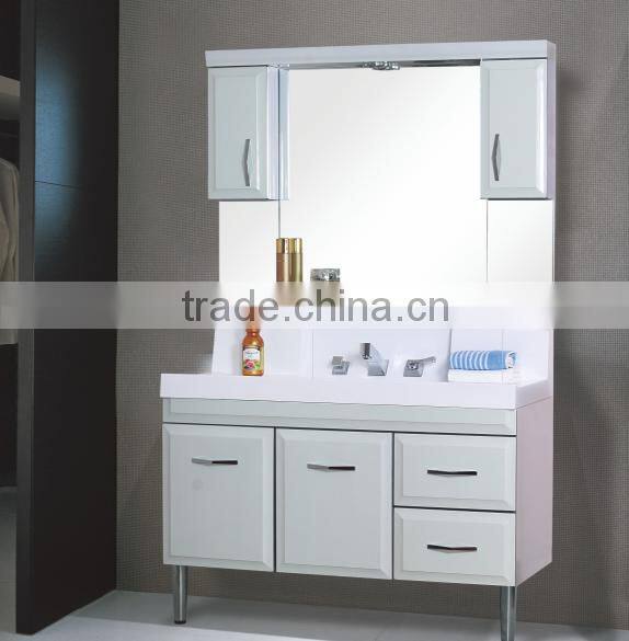 Mirrored Cabinets Type and Solid Wood Carcase Material bathroom furniture