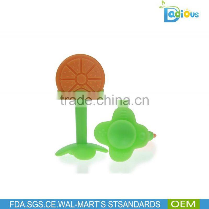 2016 Christmas Gift Funny Silicone Teethers Baby Teether Toys Chewy Baby Teether