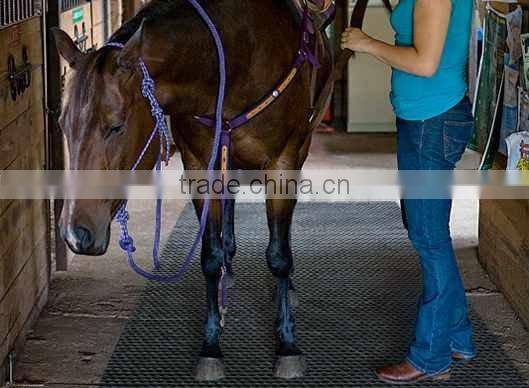 black cow stable matting