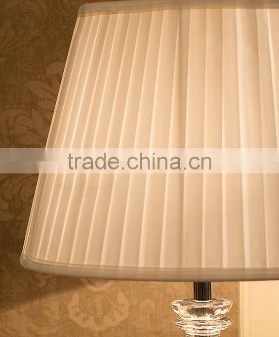 Luxury clear K9 crystal carving table lamp with white lampshade