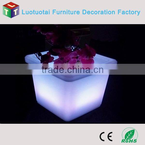 Color Change Plastic Flower Planter LED Flower Planter
