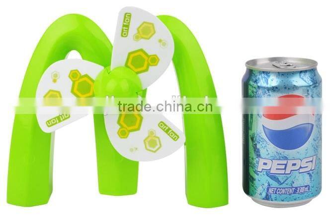 Supply fashion Creative M modeling USB charging large wind fan