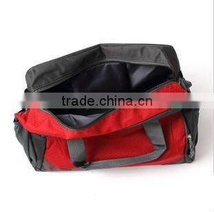 The simple duffel travel bag for Business travel with polyester