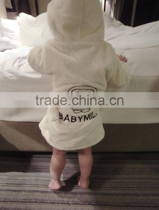 Wholesale Comfortable kids Bathrobe baby bathrobe with hood kids