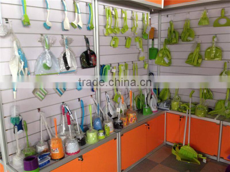 Plastic Toilet Bowl Brush with holder