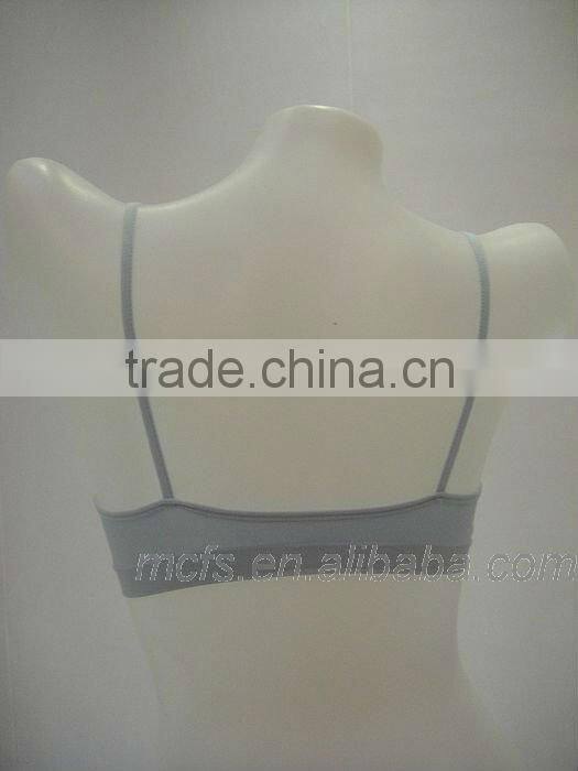 Comfortable women's seamless bra set