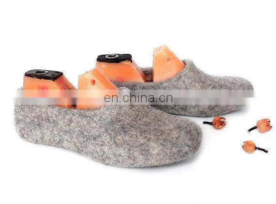 wholesale 100 % polyester nonwoven felt Natural warm Handmade Wool Felt Shoes