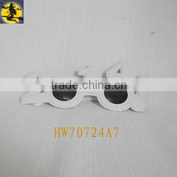 Hot Sale Red Plastic Fashion New Year Sunglasses