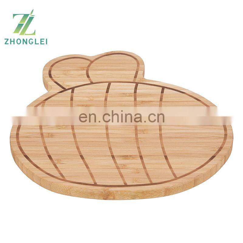 Natural wooden animal shaped cutting board cute pig shaped bamboo or wood cutting board
