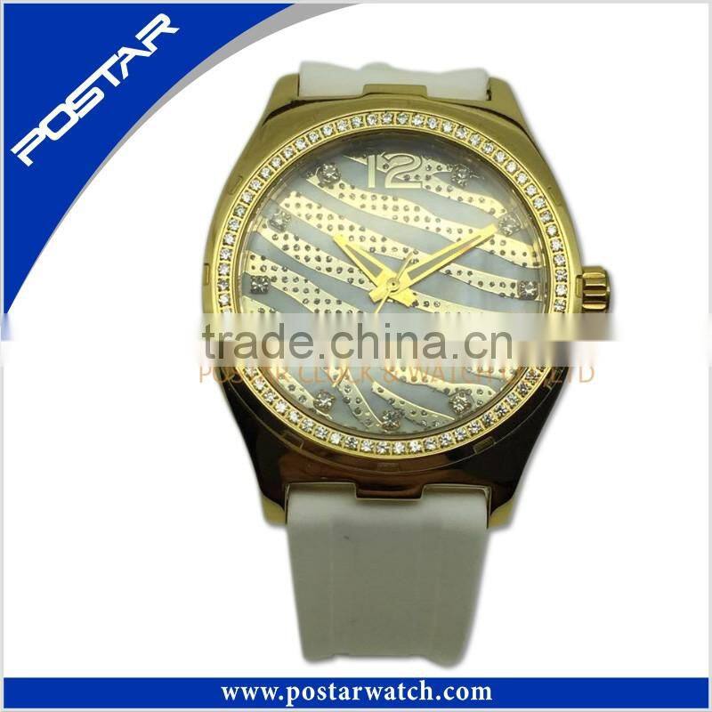 Elegant OEM Promotional Beautiful Sport Watch with Silicone Strap