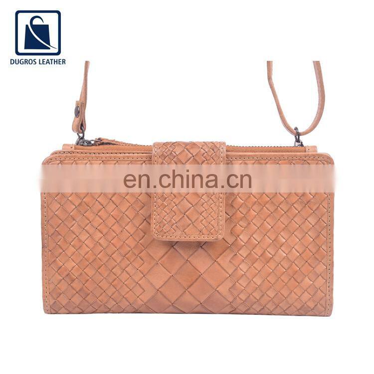 Wholesale Quantity Manufacturer of Anthracite Fitting Fashion Designer Look Genuine Leather Clutch for Women at Best Price