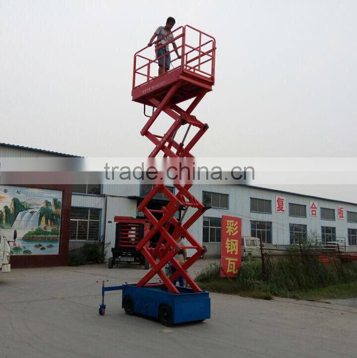 Self-propelled scissor lift/Mobile hydraulic lifting platform