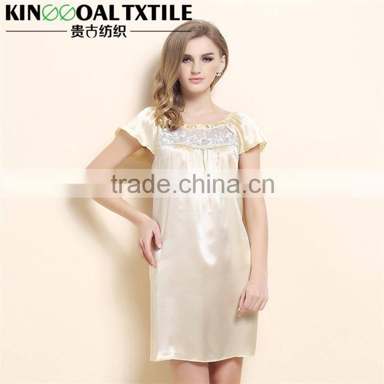 OEM accept factory supply high grade Sexy Fashion Lady's Silk Pajamas