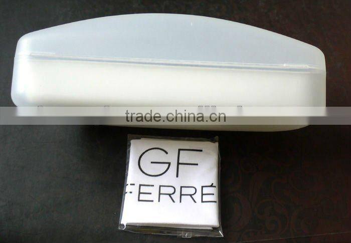 Plastic eyeglass case with logo and cloth