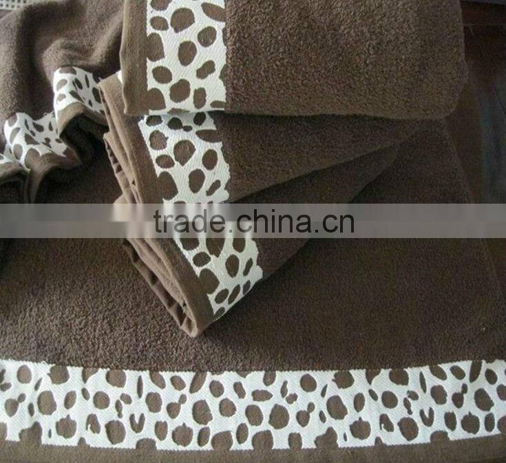 new cotton bath towel with boder