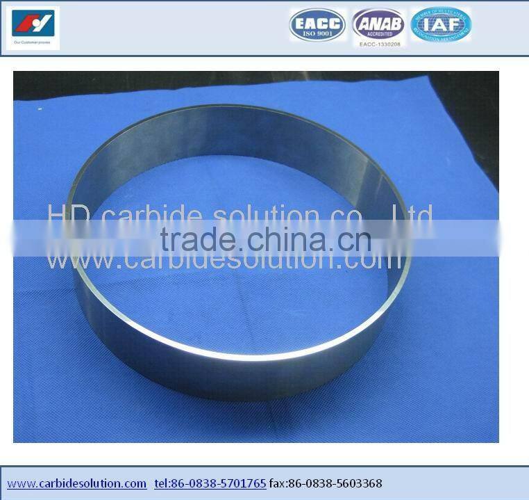Tungsten carbide cutting roller for diapers