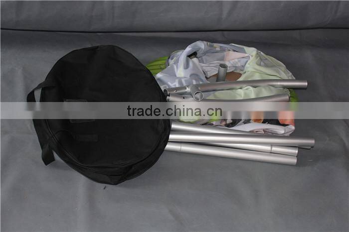 Aluminum Left allure stand display