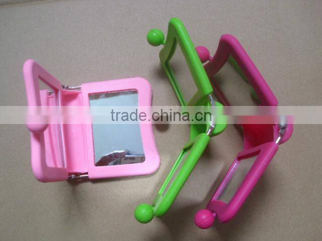 silicone girl's portable mini cosmetic mirror