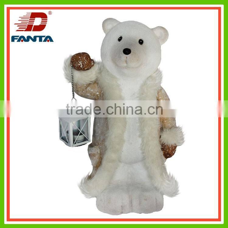 2016 Hot selling standing magnesium winter bear holding lantern-Christmas bear