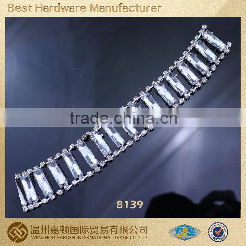 Wholesales Charming Acrylic Rhinestone trimming Chain for wedding dress