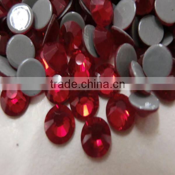 China factory wholesale decorative shiny leed free and multi size loose flat back hotfix rhinestone Appliques