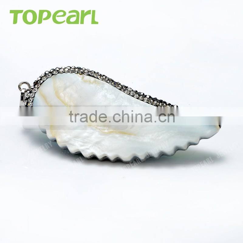 Topearl Jewelry 3pcs Charm Abalone Shell and White Freshwater Pearl Pendant Rhinestones Studded Pearl Pendant SPD10