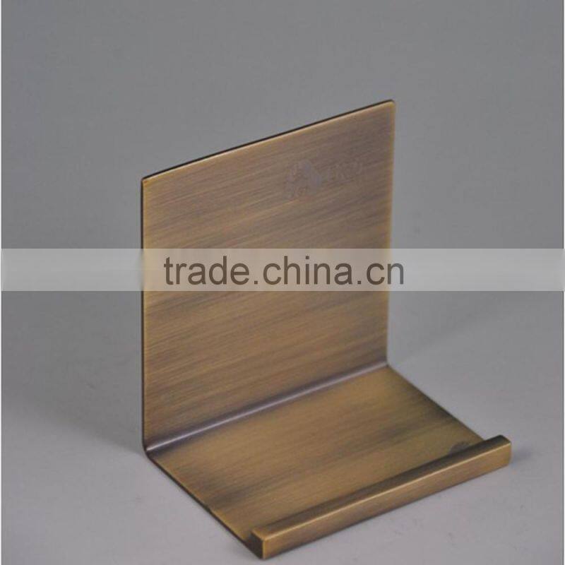 Creative Design Metal Tabletop Standing Wallet Display Stands Metal Brass Wallet Display Stand