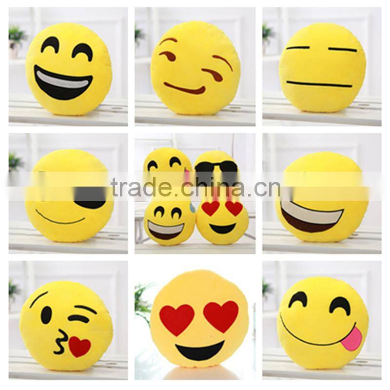 Love eye Emoji Pillows