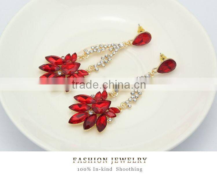 2016 New Vintage Style Dangling Chandelier Red Crystal Earrings Fashion Instyle