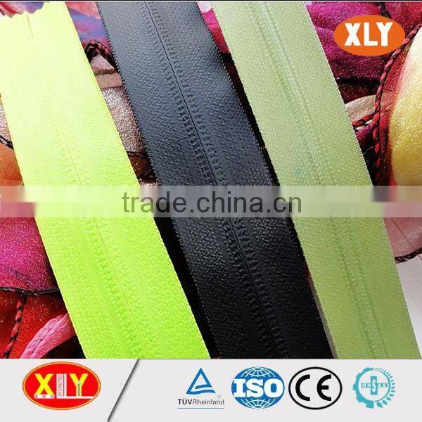 zipper manufacture supply Widely used nylon zipper