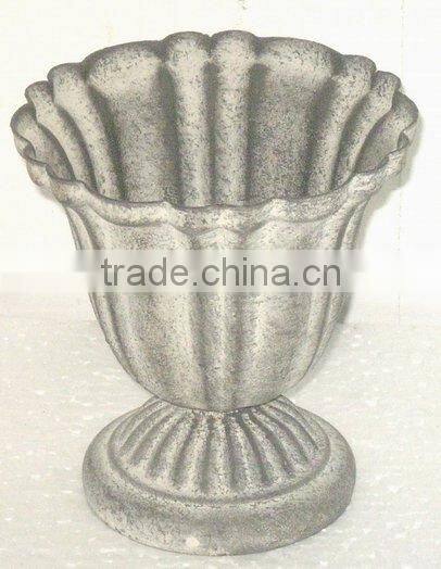 8008357F- Metal Planter